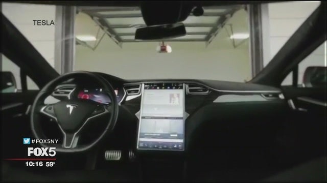 Michigan lets autonomous cars on roads without human driver