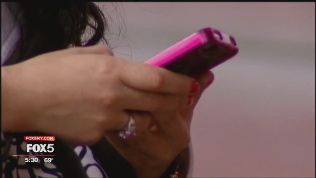 Underage teens using popular dating app Tinder