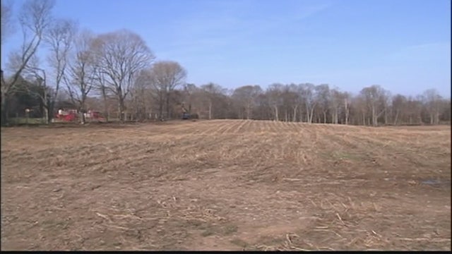 Planned Long Island vineyard near school prompts controversy