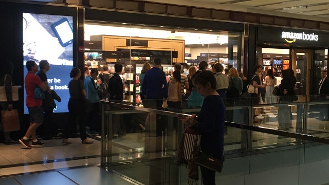 Amazon.com shares hit $1,000