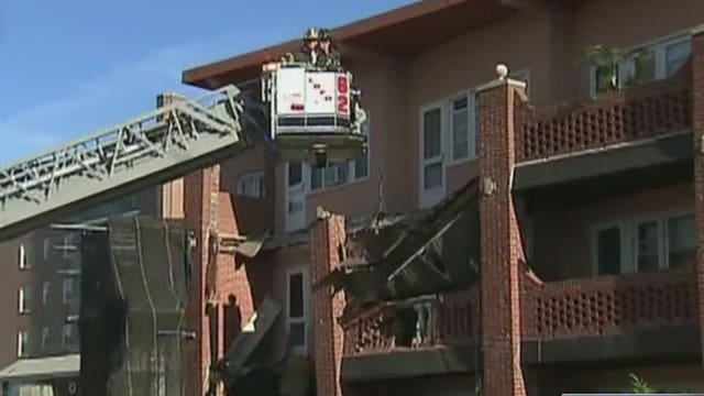 6 balconies collapse at LI apartment building