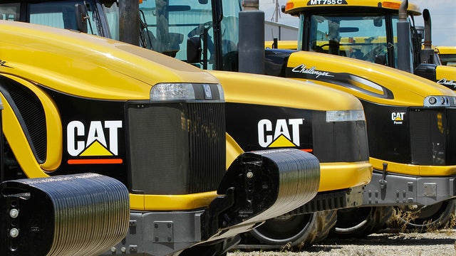 Feds raid Caterpillar offices in central Illinois
