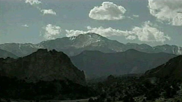 Proposal on Colorado peak leads to couple's altitude issues