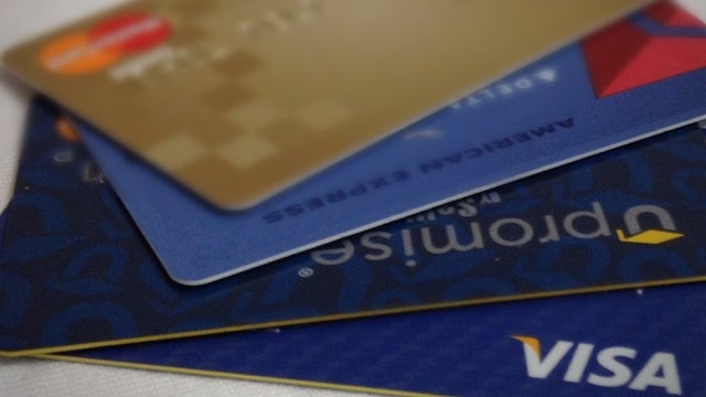 Scammers Target Credit Cards with Chips