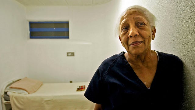 85-year-old jewel thief arrested at upscale mall in Atlanta