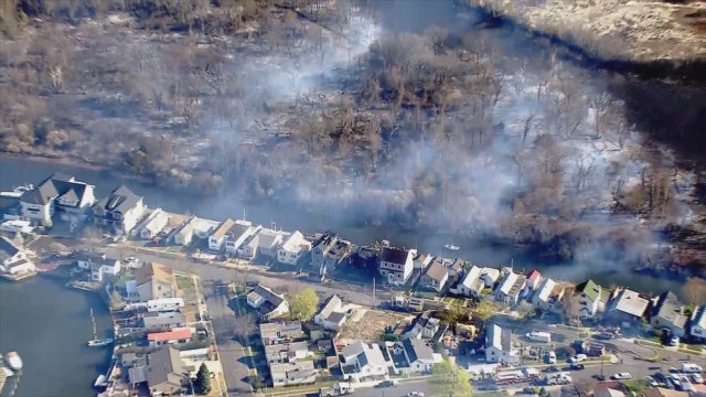 Long Island fire damages 5 homes