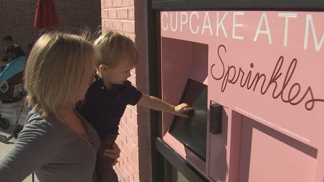Sweet: 'Cupcake ATM' debuts in Tampa