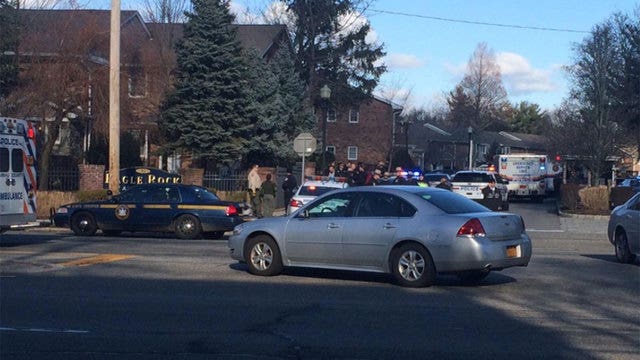Bank robbery prompts school lockdown