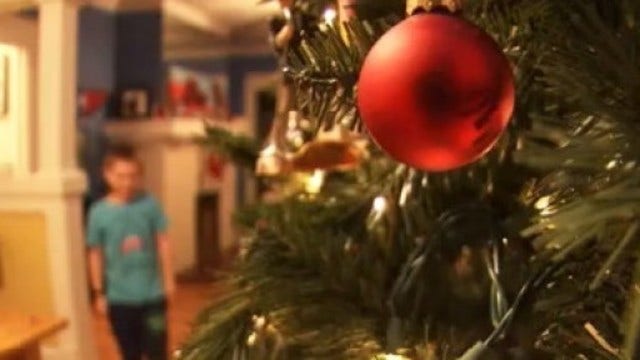 Here are the do's and don'ts of office holiday parties