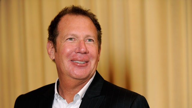 Comedian Gary Shandling dies of massive heart attack