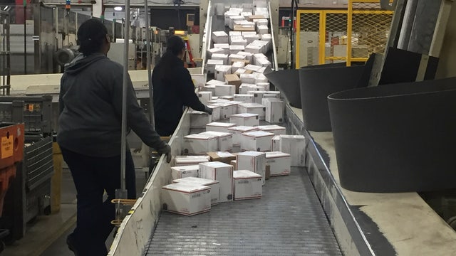 4 Christmas shipping deadlines you need to know