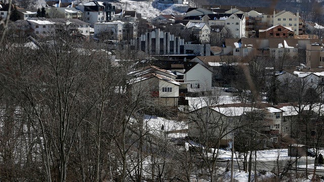 Insular Hasidic village Kiryas Joel seeks to expand