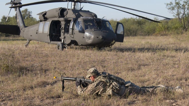 Thousands of soldiers forced to repay enlistment bonuses a decade later