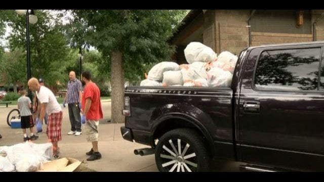 People offered free pot to clean up Colorado park