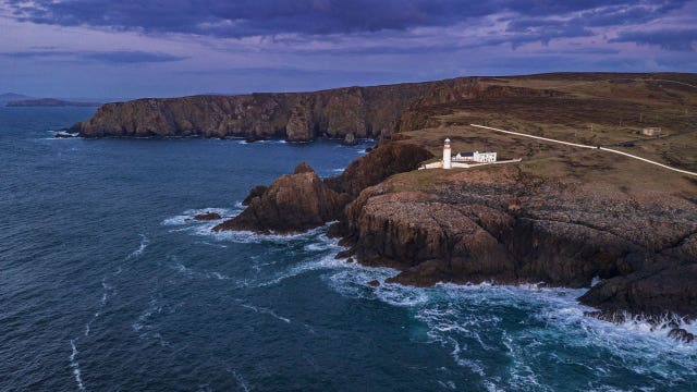 Fancy living abroad? Idyllic Irish island looking to grow its population with Americans