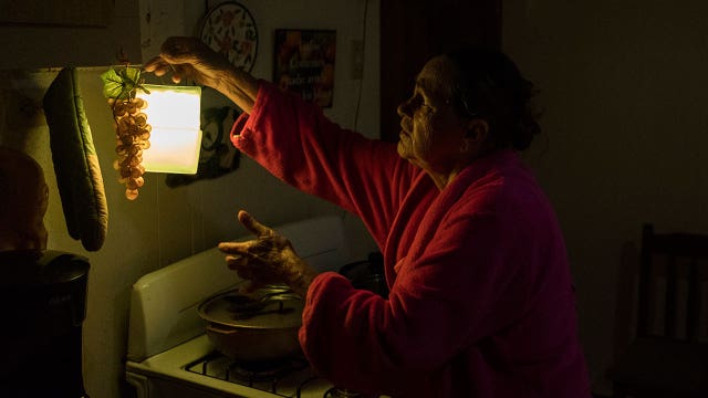 Most Puerto Ricans return to power grid