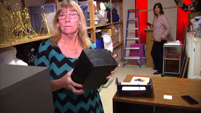 Woman on quest to reunite cremains found in storage unit with family of deceased