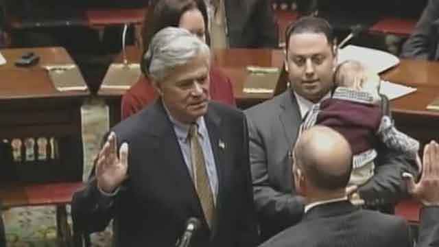 Ex-Senate leader Skelos' corruption conviction tossed