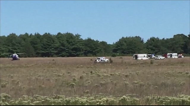 Skydiving accident on LI injures 2