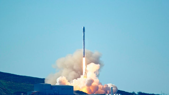 SpaceX launches first rocket since Florida explosion