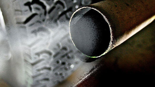 Man kills self, roommate by running car in their garage