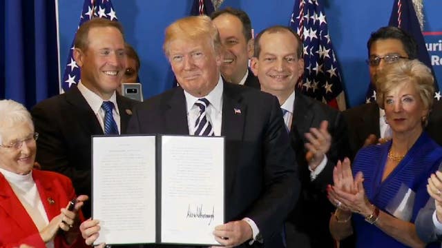 Trump set to sign executive order on retirement security