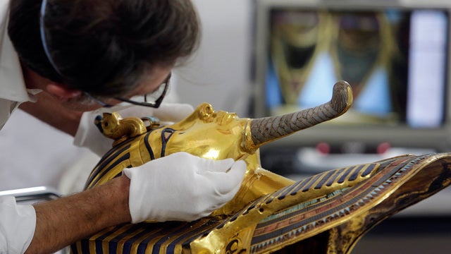 Egypt sends 8 to trial over botched repair of King Tut mask