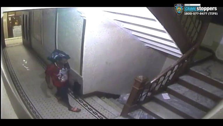 4a3f0d19-BurglarySuspecttouching_1567283957958.jpg