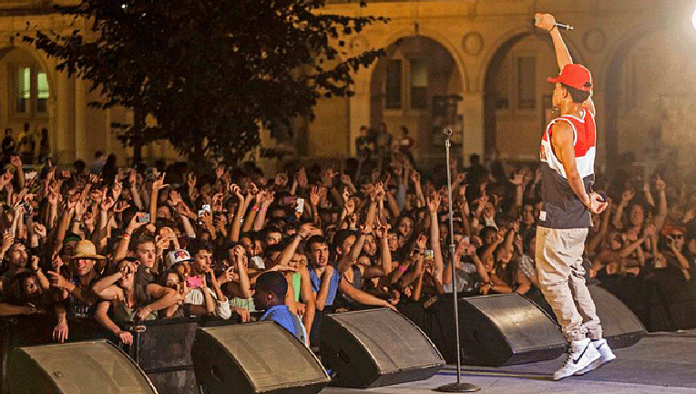 9d1b4350-Chance-the-Rapper_1491083295965-407693.gif