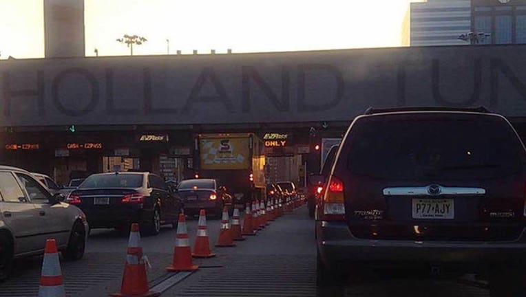 Holland Tunnel, FILE