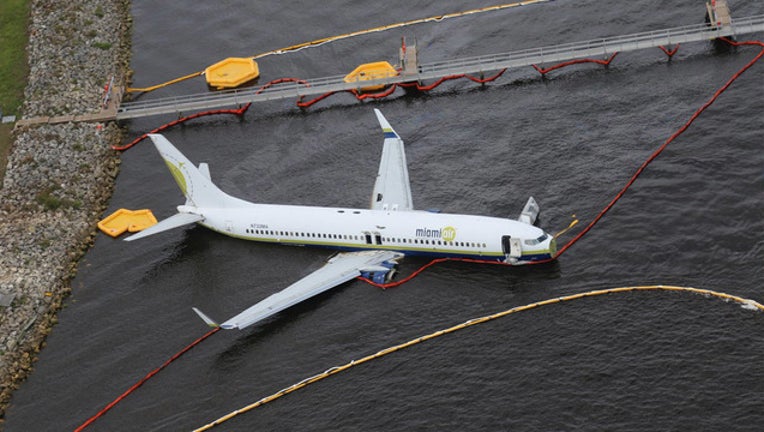 NTSB jacksonville plane 2_1557134981887.jpg-401385-401385.jpg