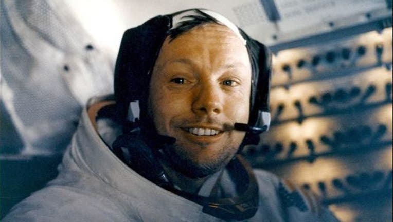 250450cf-Neil-Armstrong_1563983332579.jpg