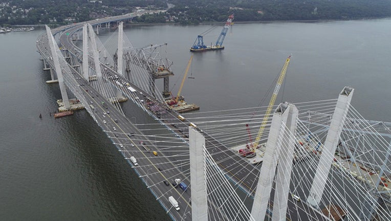 OFFICE_GOVERNOR_MARIO_CUOMO_BRIDGE_OPENS_090718 (4)_1536350677679.jpg.jpg