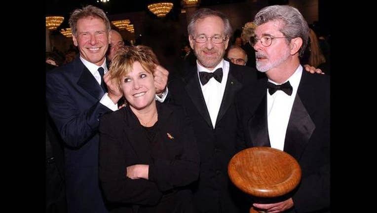 carrie fisher_1479314246996-405538.jpg
