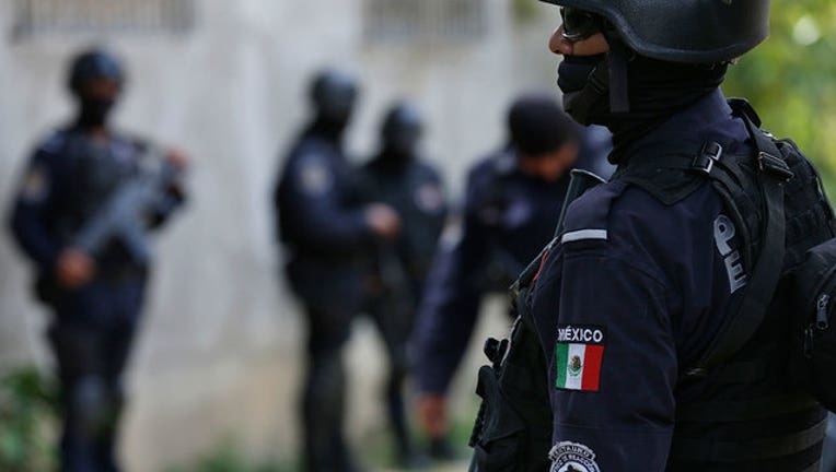 mexico-police_1537907120449.jpg