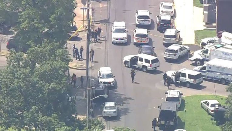 ab4ac7f2-police-officer-shot-nj_1565280538627.jpg