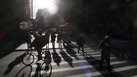 DOT to expand pedestrian space on 5th Avenue for holiday season