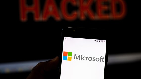 Iranian hackers said to target presidential campaign