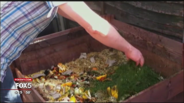 NYC to expand composting rules for restaurants and grocery stores