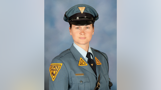 Off-duty NJ State Trooper uses CPR to save unconscious woman
