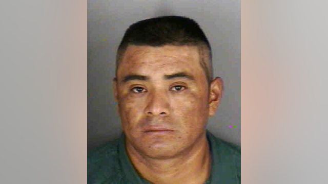 Florida deputies searching for man accused of raping young girl