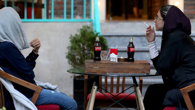 From hot sauce to pop gloss, US products seep into Iran