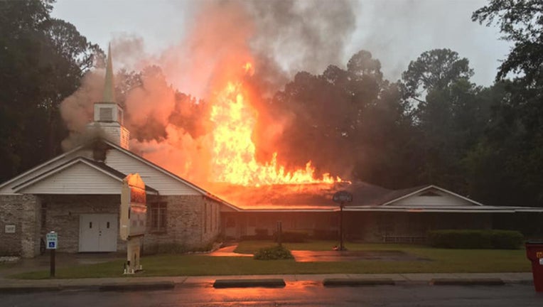 6e0edc39-church fire_1562757464138.jpg-401385.jpg