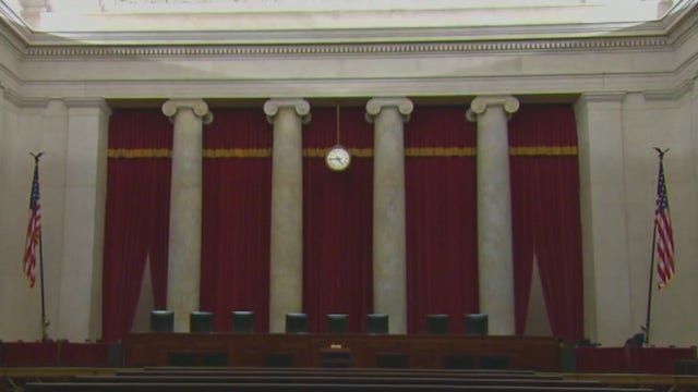 U.S. Supreme Court appears ready to allow Trump to end DACA