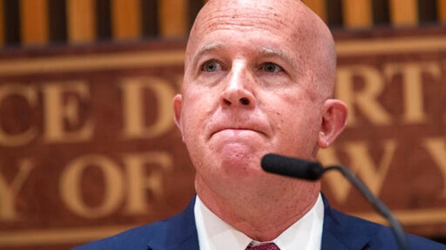 NYC Police Commissioner James O’Neill takes security job with Visa