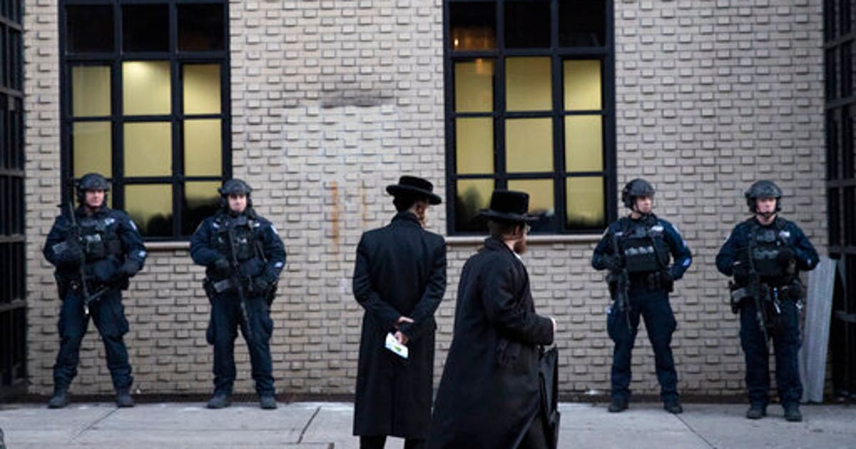 Woman charged with hate crime amid NYC anti-Semitic attacks | FOX 5 New ...