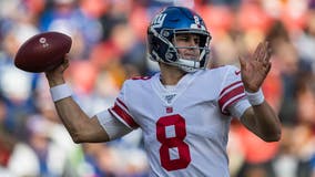 Jones throws for 5 TDs, Giants beat Redskins in overtime