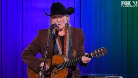 Willie Nelson says he's not smoking, but is still using pot