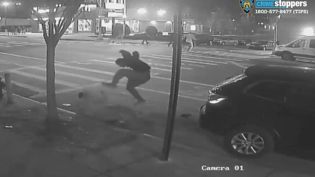 Man brutally beaten in $1 Christmas Eve robbery in the Bronx