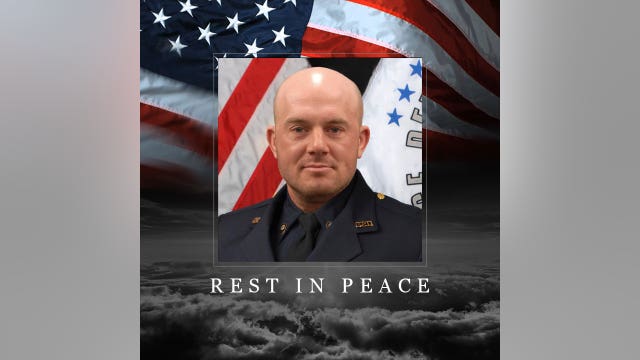 Connecticut police officer dies from heart attack